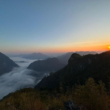 ミークサイ ゲストハウス Nongkhiaw エクステリア 写真